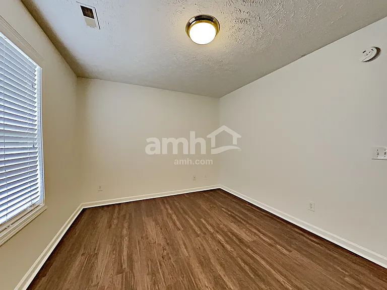 3001 Mesquite Dr — Photo 15