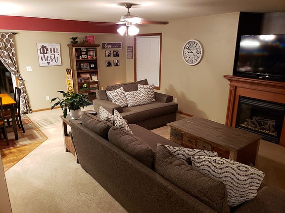 3rd image of 9414 Davis Dr