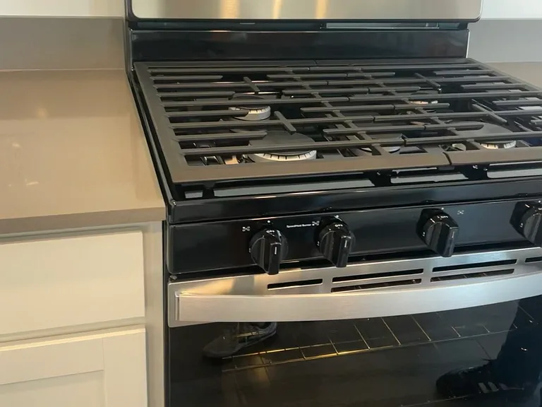 Awesome top of the line Stove/Oven