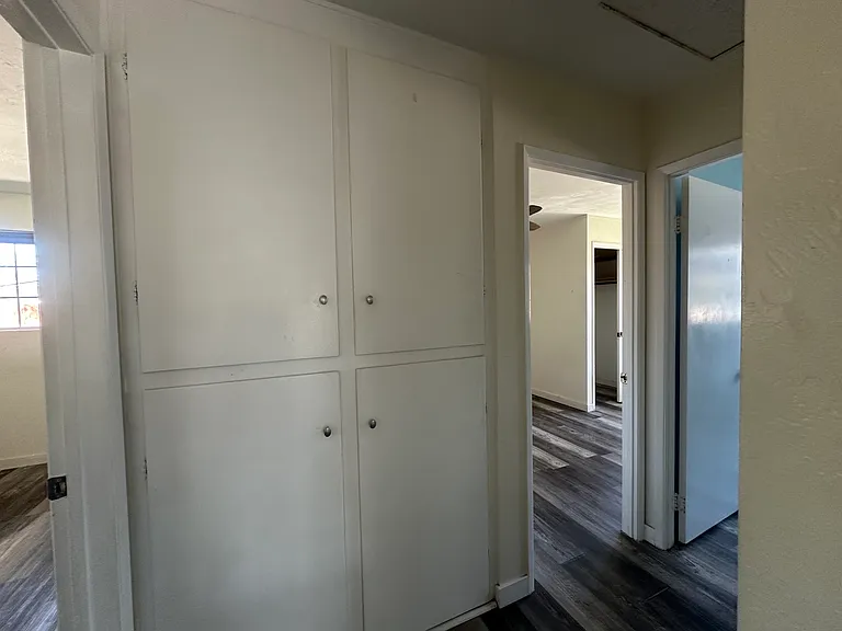 9230 Pine Valley Dr — Photo 2