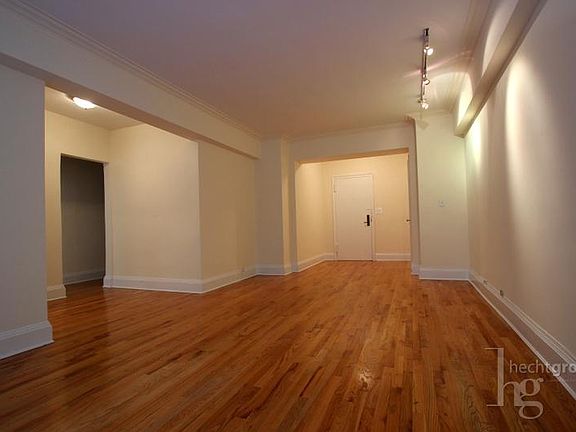 3rd image of 220 Madison Ave APT 3N
