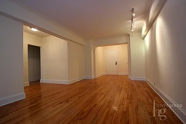 Rented by Hecht Group