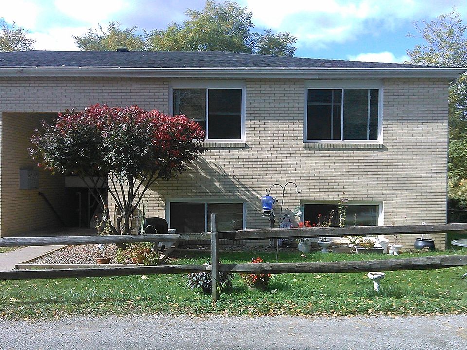 Apartment building, 4 units Apt. H