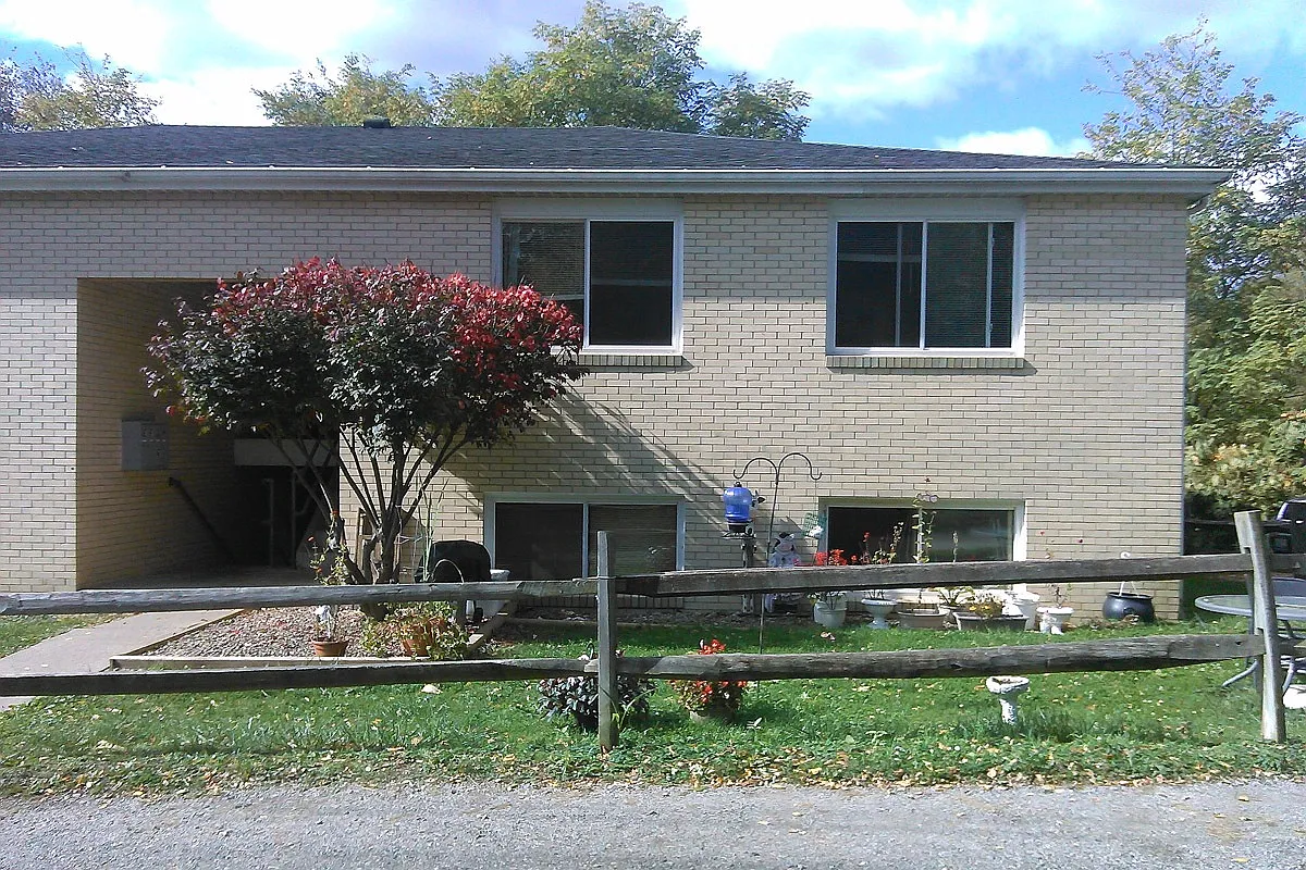 855 Cadmus St APT H photo 1