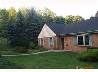 399 Highland Rd, Pittsburgh, PA 15235