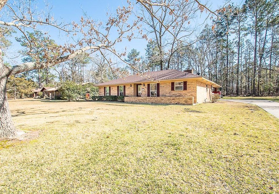 1st image of 235 Brookwood Dr