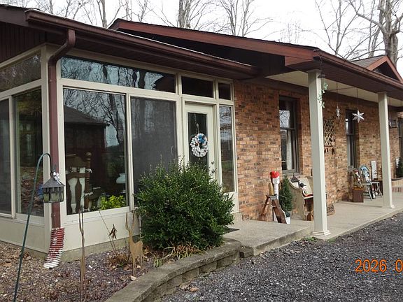 2nd image of 25283 Capers Rd