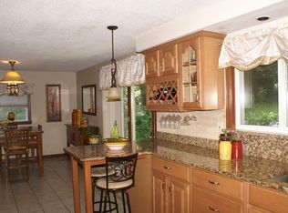 28 Speen St, Natick, MA 01760