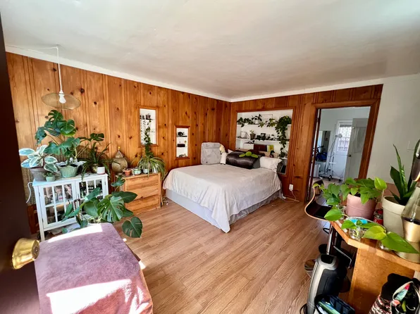 539 45th St, Oakland, CA 94609