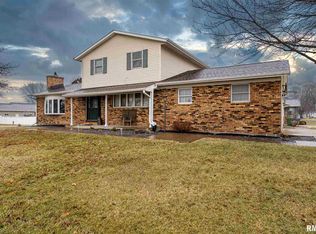601 1st Ave, Durant, IA 52747