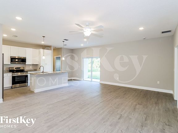 3rd image of 2751 Tivoli Ave SE
