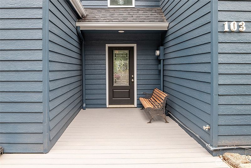 2nd image of 103 Carrolls Avenue