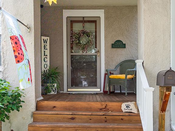 4th image of 2440 Arlington Ave