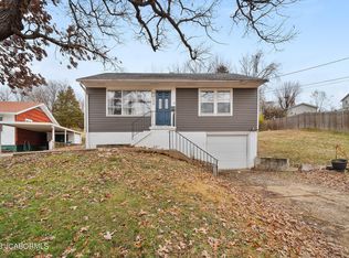 1509 Tanner Bridge Rd, Jefferson City, MO 65101