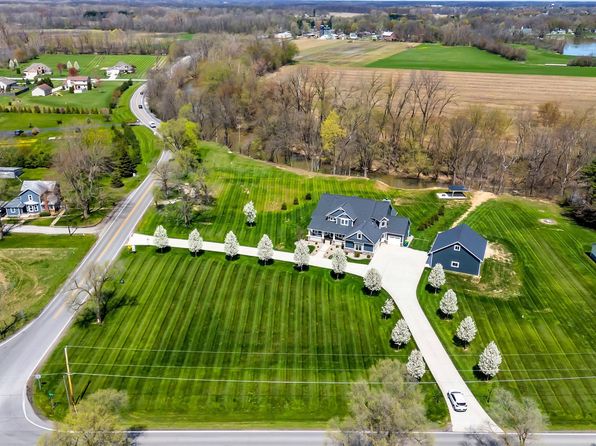 11775 Saint Joe Rd, Grabill, IN 46741