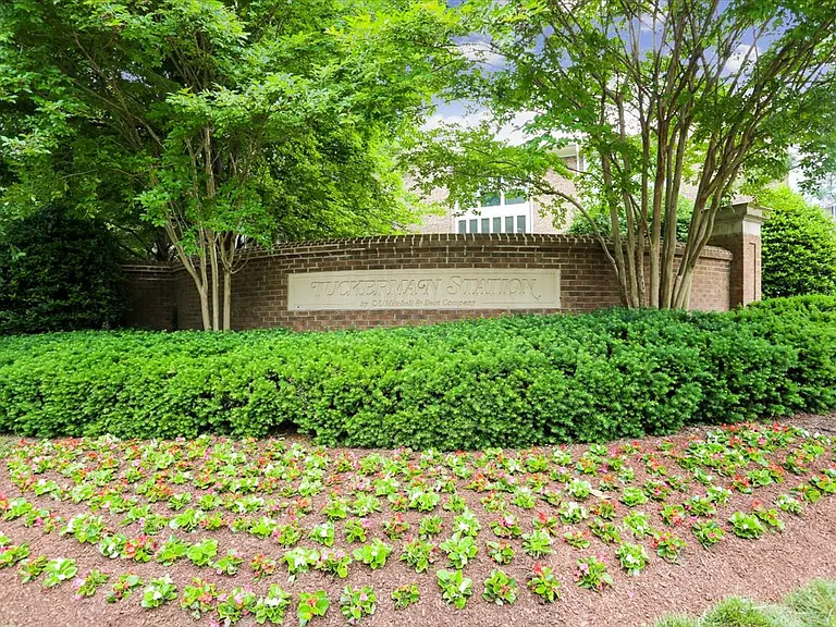 5702 Brewer House Cir #T3-12 — Photo 44