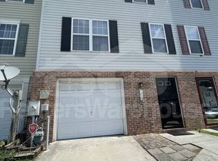7825 Rolling View Ave, Baltimore, MD 21236