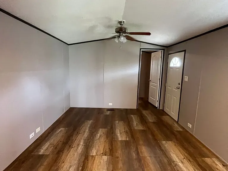 2901 E Highway 107 — Photo 80