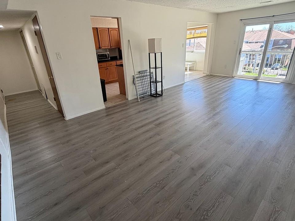 1st image of 510 Edison Glen Ter