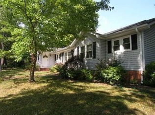 120 N Broad St, Pendleton, SC 29670