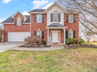 7033 Wrens Creek Ln, Knoxville, TN 37918