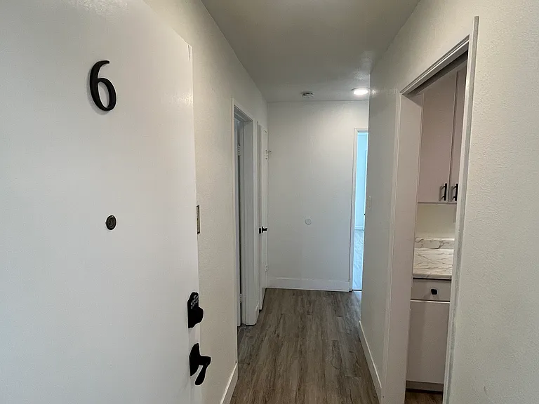 234 5th Ave #6 — Photo 8