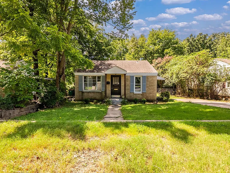 5617 Lee Ave — Photo 1