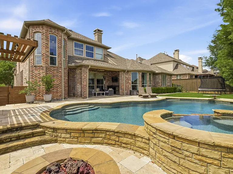 4101 Chimney Rock Dr — Photo 35