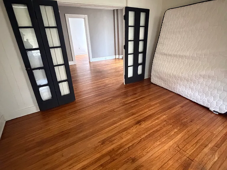 27 Cedar St #1 — Photo 3