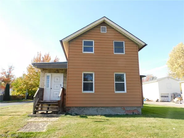 389 Broad St, Conneaut, OH 44030