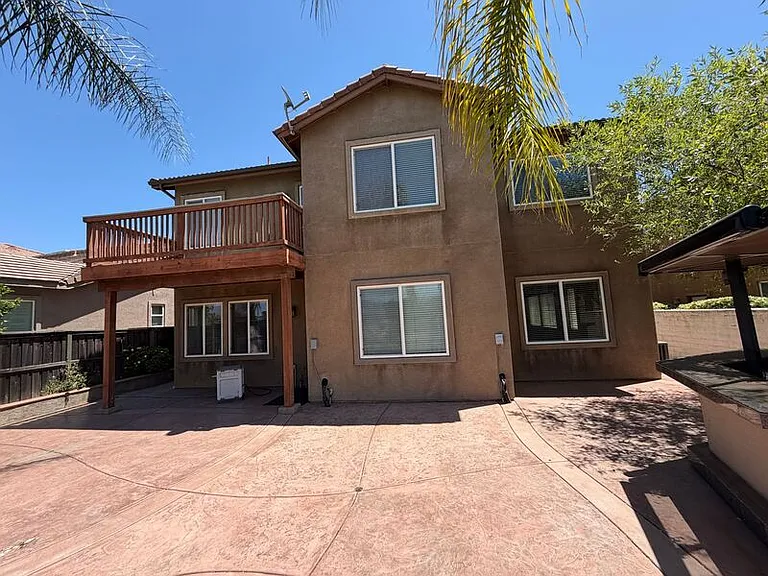 46263 Drymen Ave — Photo 32