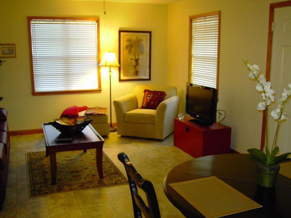 Living Rm