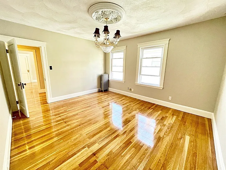 15 Puritan Rd — Photo 30