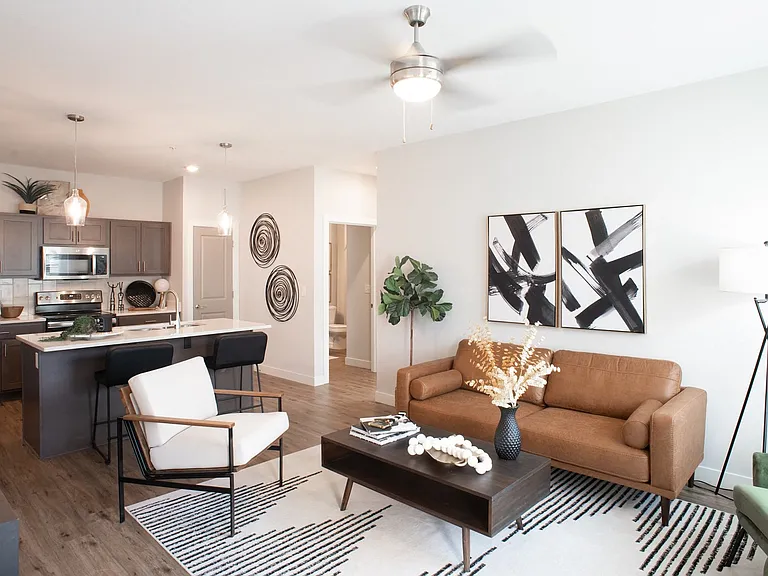 City Place at Germantown Apartments — Photo 5