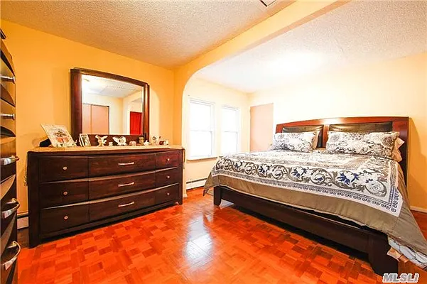 Sold by Century 21 American Homes | media 29
