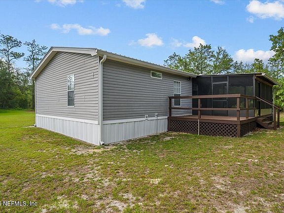 5th image of 127 RED OAK Lane
