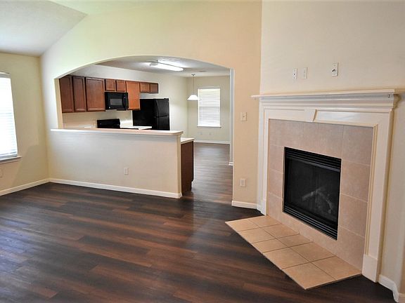 2nd image of 17403 Atascocita Bend Dr