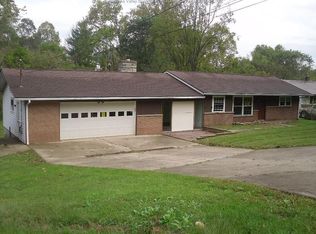 5018 Rust Ln, Cross Lanes, WV 25313