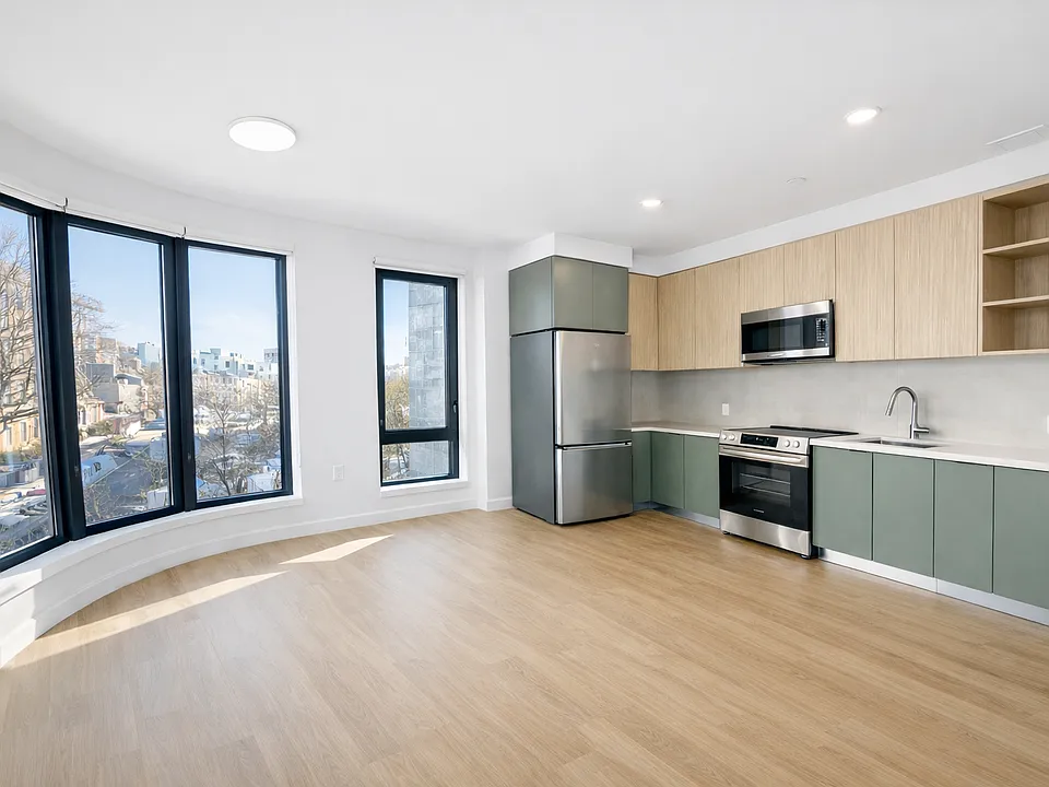 158 Lott St #333A