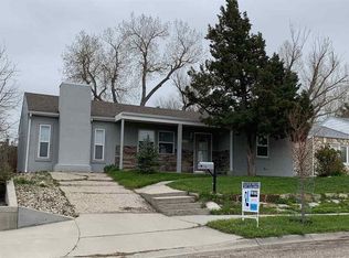1635 S Mitchell St, Casper, WY 82601