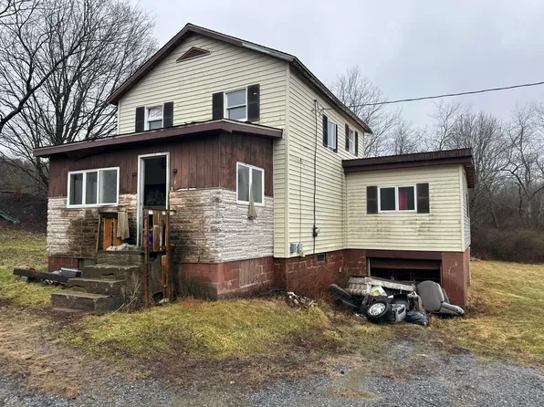 54 Hibbard Rd, Du Bois, PA 15801