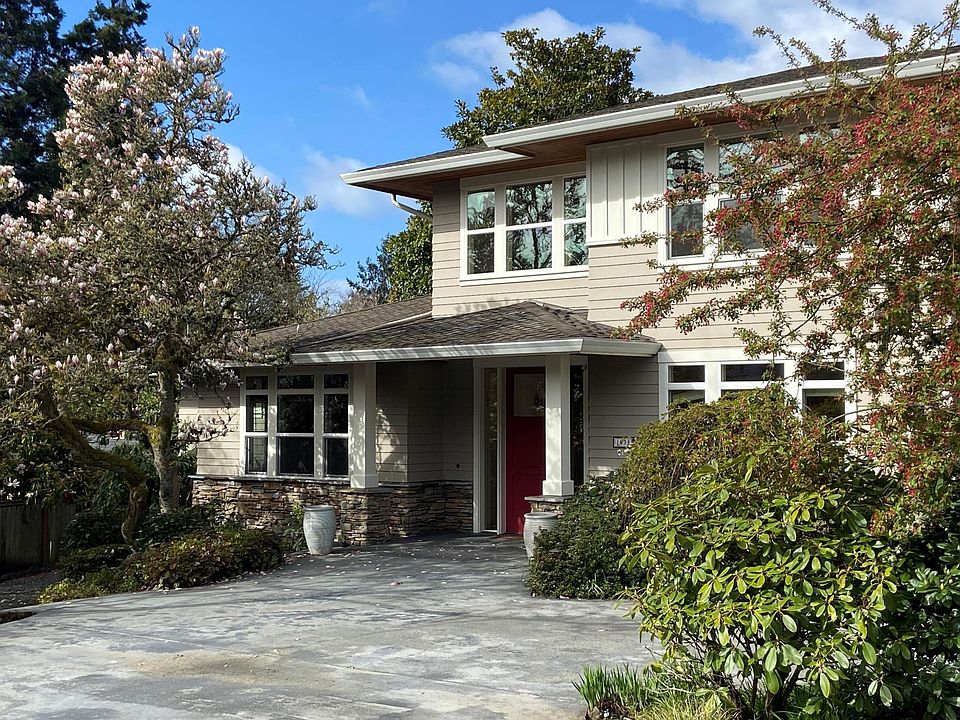 1st image of 1035 91st Ave NE