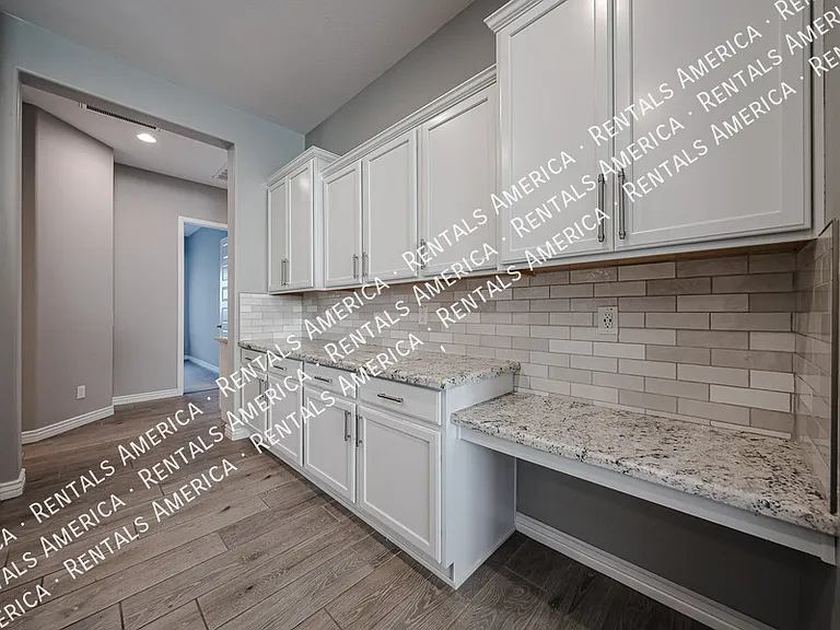 3504 E Herrera Dr — Photo 25