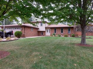 19728 Greenview Ave, Mokena, IL 60448