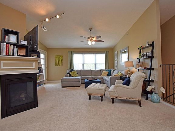 4th image of 3312 Grand Falls Blvd