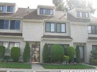 225 Signs Rd APT C, Staten Island, NY 10314