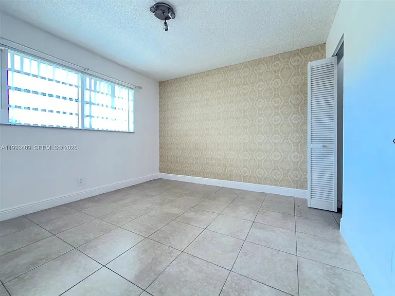 609 S State Road 7 #1C — Photo 9