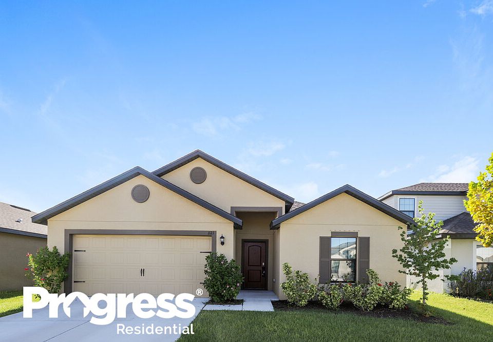 1st image of 1121 Brenton Leaf Dr