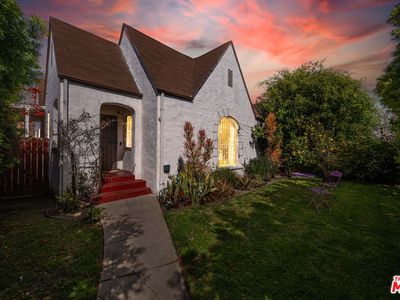 1575 Ellsmere Ave, Los Angeles, CA, 90019