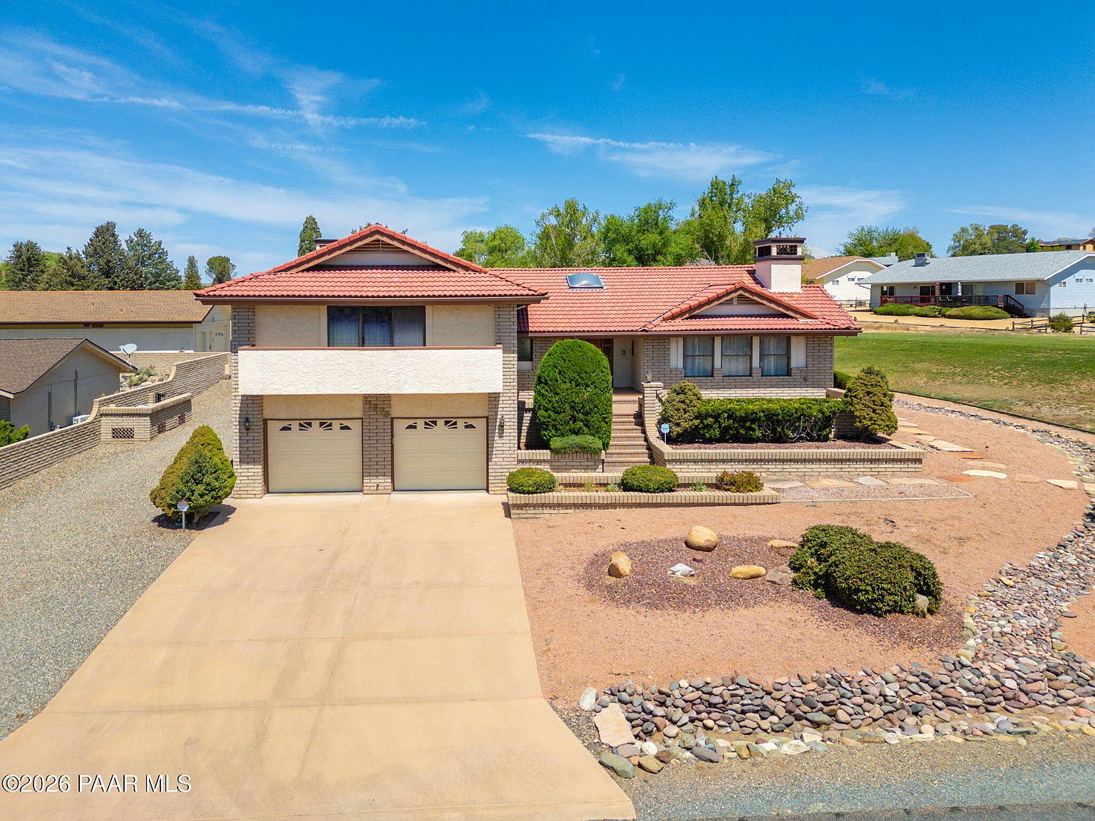 11808 E Stirrup High Dr W